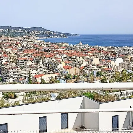 Vue & Nice