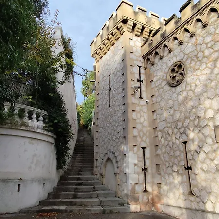 Δωμάτια σε οικογενειακή κατοικία Vue &